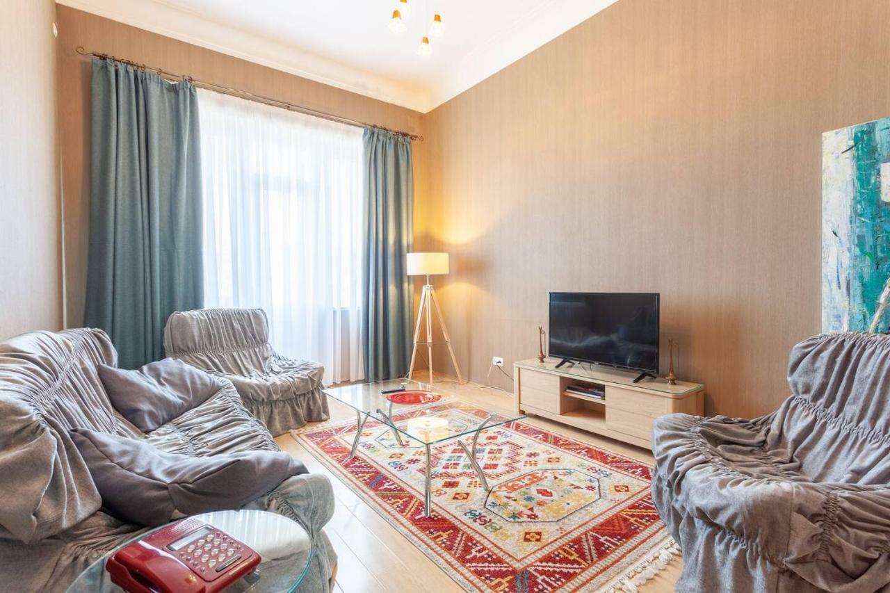 Wehost Apartment On A Colorful Street Tbilisi Zewnętrze zdjęcie